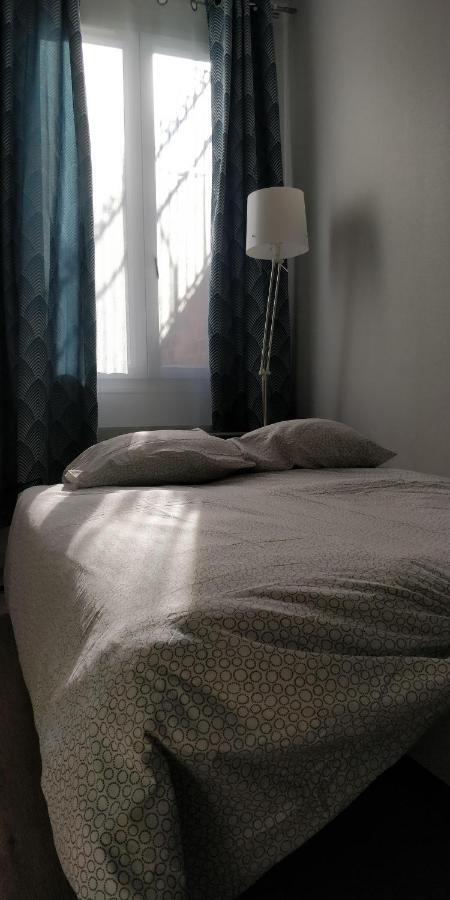 Modern 1 Bedroom Apartment Near The Metro. Ivry-sur-Seine Ngoại thất bức ảnh