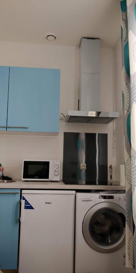 Modern 1 Bedroom Apartment Near The Metro. Ivry-sur-Seine Ngoại thất bức ảnh