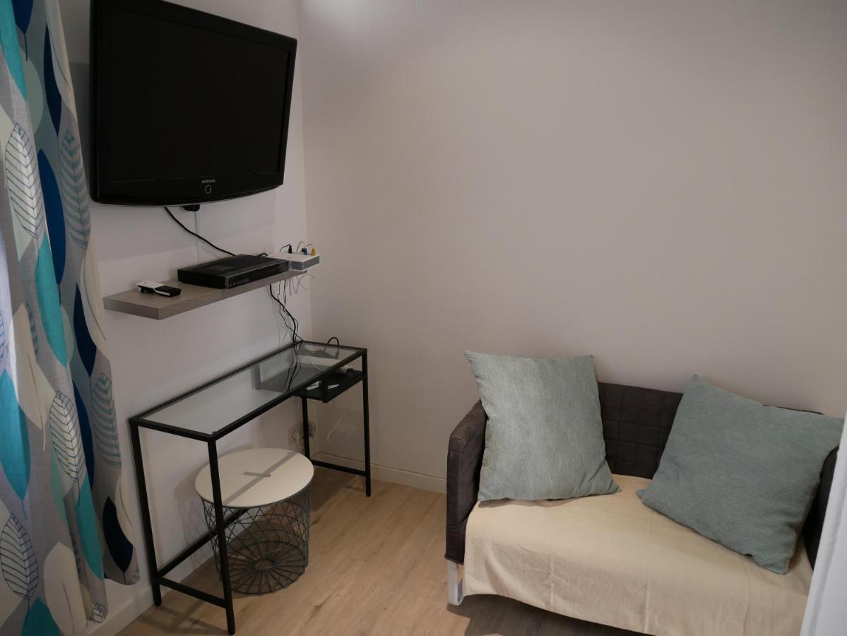 Modern 1 Bedroom Apartment Near The Metro. Ivry-sur-Seine Ngoại thất bức ảnh