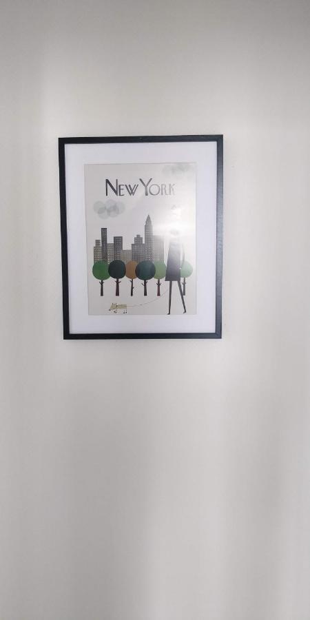Modern 1 Bedroom Apartment Near The Metro. Ivry-sur-Seine Ngoại thất bức ảnh