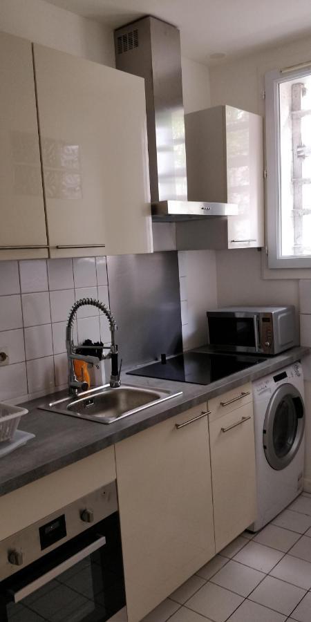 Modern 1 Bedroom Apartment Near The Metro. Ivry-sur-Seine Ngoại thất bức ảnh
