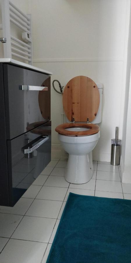 Modern 1 Bedroom Apartment Near The Metro. Ivry-sur-Seine Ngoại thất bức ảnh